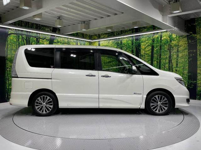 セレナ ハイウェイスター　Ｖセレ＋セーフティ　ＳＨＶ　Ａセフ　両側電動ドア　純正ＳＤナビ　後席モニター　全周囲カメラ　衝突被害軽減システム　禁煙車　ドラレコ　コーナーセンサー　ＬＥＤヘッド　ビルトインＥＴＣ　クルコン　純正１６インチアルミ　車線逸脱警報（22枚目）