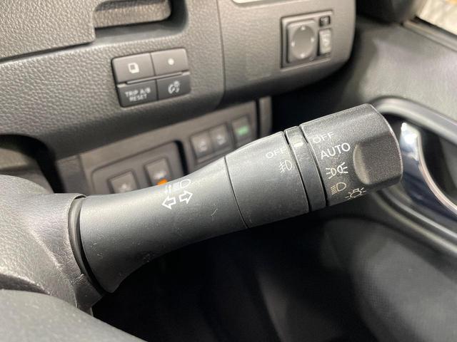 セレナ ハイウェイスター　Ｖセレ＋セーフティ　ＳＨＶ　Ａセフ　両側電動ドア　純正ＳＤナビ　後席モニター　全周囲カメラ　衝突被害軽減システム　禁煙車　ドラレコ　コーナーセンサー　ＬＥＤヘッド　ビルトインＥＴＣ　クルコン　純正１６インチアルミ　車線逸脱警報（51枚目）