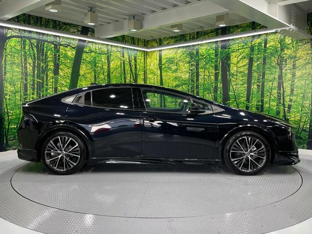 プリウス Z モデリスタエアロ 純正12.3インチナビ 禁煙車 セーフティセンス パノラミックビューモニター ブラインドスポットモニター シートベンチレーション ビルトインETC パワーバックドア ワイヤレス充電器(60枚目)