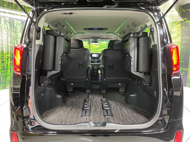アルファード ２．５Ｓ　Ｃパッケージ　純正９型ナビ　禁煙車　リヤエンターテインメントシステム　セーフティセンス　両側電動スライドドア　レーダークルーズコントロール　デジタルインナーミラー　ブラインドスポットモニター　ＥＴＣ　ドラレコ（11枚目）