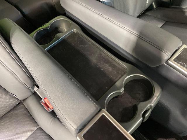 アルファード ２．５Ｓ　Ｃパッケージ　純正９型ナビ　禁煙車　リヤエンターテインメントシステム　セーフティセンス　両側電動スライドドア　レーダークルーズコントロール　デジタルインナーミラー　ブラインドスポットモニター　ＥＴＣ　ドラレコ（65枚目）