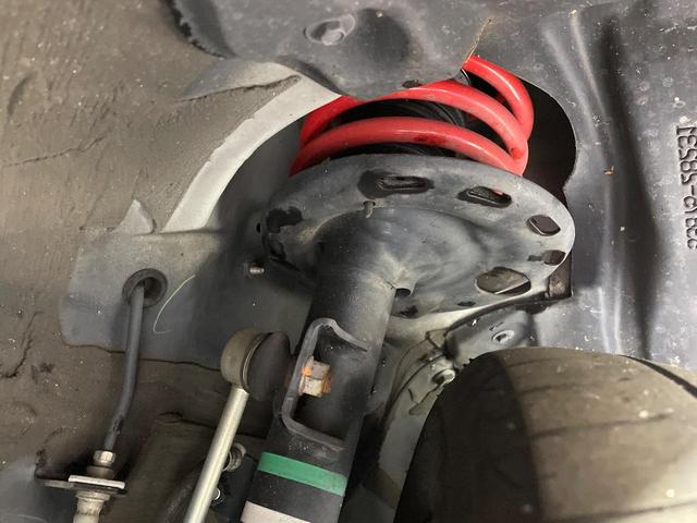 ノア ハイブリッドＳｉ　ダブルバイビーＩＩＩ　純正９型ナビ　禁煙車　セーフティセンス　両側電動スライドドア　バックカメラ　ＥＴＣ　ドライブレコーダー　前席シートヒーター　クルーズコントロール　リアオートエアコン　ＬＥＤヘッドライト（21枚目）