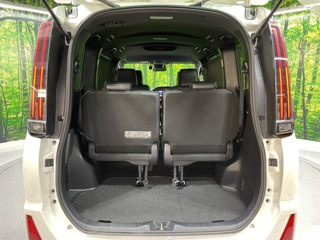 ノア ハイブリッドＳｉ　ダブルバイビーＩＩＩ　純正９型ナビ　禁煙車　セーフティセンス　両側電動スライドドア　バックカメラ　ＥＴＣ　ドライブレコーダー　前席シートヒーター　クルーズコントロール　リアオートエアコン　ＬＥＤヘッドライト（35枚目）