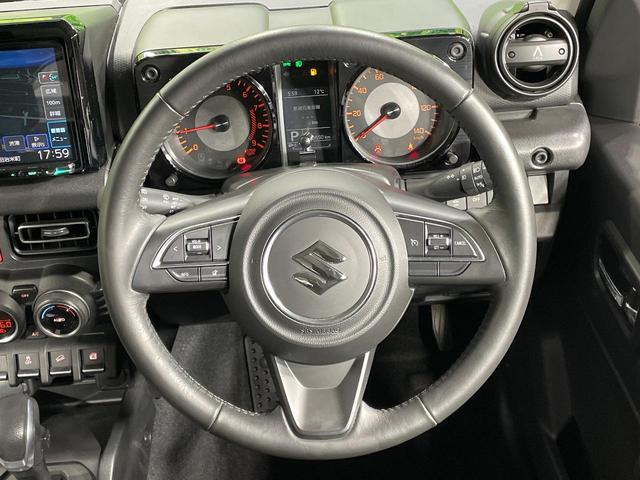 ジムニー ＸＣ　４ＷＤ　ＳＤナビ　衝突被害軽減システム　禁煙車　スマートキー　ＬＥＤヘッド　ＥＴＣ　クルコン　純正１６インチアルミ　オートハイビーム　車線逸脱警報　オートライト　オートエアコン　Ｂｌｕｅｔｏｏｔｈ（9枚目）