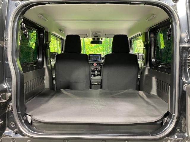 ジムニー ＸＣ　４ＷＤ　ＳＤナビ　衝突被害軽減システム　禁煙車　スマートキー　ＬＥＤヘッド　ＥＴＣ　クルコン　純正１６インチアルミ　オートハイビーム　車線逸脱警報　オートライト　オートエアコン　Ｂｌｕｅｔｏｏｔｈ（12枚目）