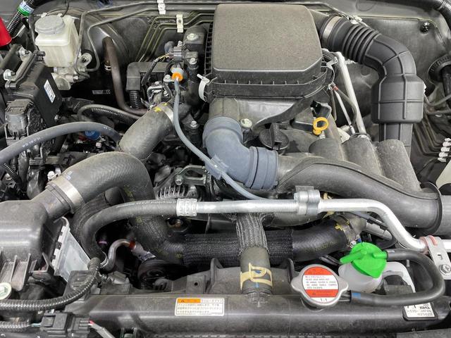 ジムニー ＸＣ　４ＷＤ　ＳＤナビ　衝突被害軽減システム　禁煙車　スマートキー　ＬＥＤヘッド　ＥＴＣ　クルコン　純正１６インチアルミ　オートハイビーム　車線逸脱警報　オートライト　オートエアコン　Ｂｌｕｅｔｏｏｔｈ（19枚目）