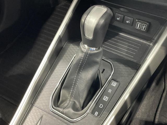 ロッキー プレミアムG HEV スマートアシスト 9インチディスプレイオーディオ バックカメラ ブラインドスポットモニター 2トーンカラー レーダクルーズコントロール HDMI入力端子 ドラレコ スマートキー シートヒーター(30枚目)