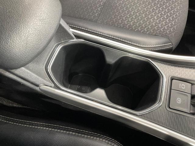 ロッキー プレミアムG HEV スマートアシスト 9インチディスプレイオーディオ バックカメラ ブラインドスポットモニター 2トーンカラー レーダクルーズコントロール HDMI入力端子 ドラレコ スマートキー シートヒーター(57枚目)