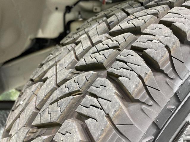 ジムニーシエラ JC 4WD 衝突軽減 純正8インチナビ バックカメラ ドライブレコーダー ETC 禁煙車 クルーズコントロール オートライト LEDヘッドライト Bluetooth再生 シートヒーター スマートキー(49枚目)