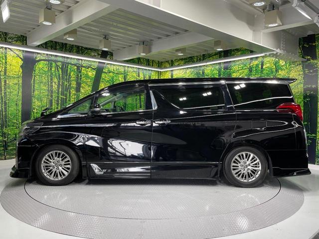 アルファード 2.5S Cパッケージ サンルーフ TRDエアロ 後席モニター BIGX11型ナビ バックカメラ シートベンチレーション デジタルインナーミラー ブラインドスポットモニター 両側電動スライドドア ドラレコ ETC 禁煙車(8枚目)