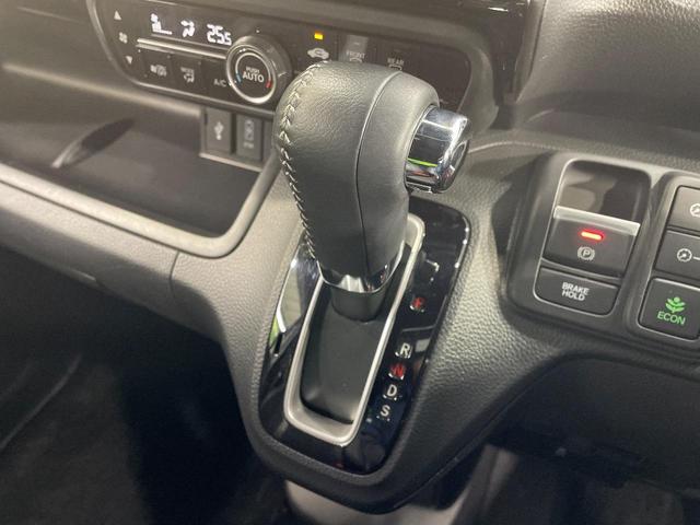 N-BOXカスタム Lターボ ターボ 純正ナビ 禁煙車 ホンダセンシング 両側電動スライドドア アダプティブクルーズコントロール バックカメラ ETC ドライブレコーダー 前席シートヒーター LEDヘッドライト 純正15インチAW(25枚目)