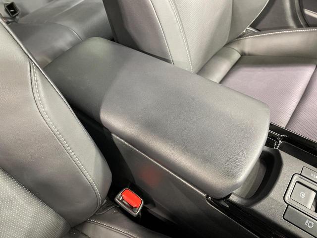 プリウス Ｚ　モデリスタエアロ　１２．３インチディスプレイオーディオ　禁煙車　パノラミックビューモニター　レーダークルーズコントロール　ブラインドスポットモニター　ステアリングヒーター　シートベンチレーション（45枚目）