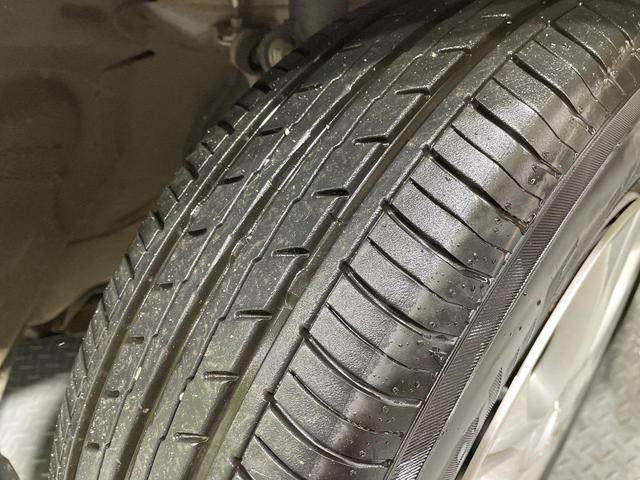 ノート X DIG-S Vセレクション+セーフティ エマージェンシーブレーキ インテリジェントキー ETC オートエアコン 車線逸脱警報 オートライト ドライブレコーダー 電動格納ミラー ヘッドライトレベライザー プライバシーガラス 禁煙車(47枚目)