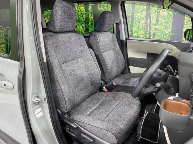 シエンタ ハイブリッドZ 純正10.5インチナビ 禁煙車 セーフティセンス 両側電動スライドドア レーダークルーズコントロール ブラインドスポットモニター 前席シートヒーター ハンドルヒーター バックカメラ ビルトインETC(8枚目)