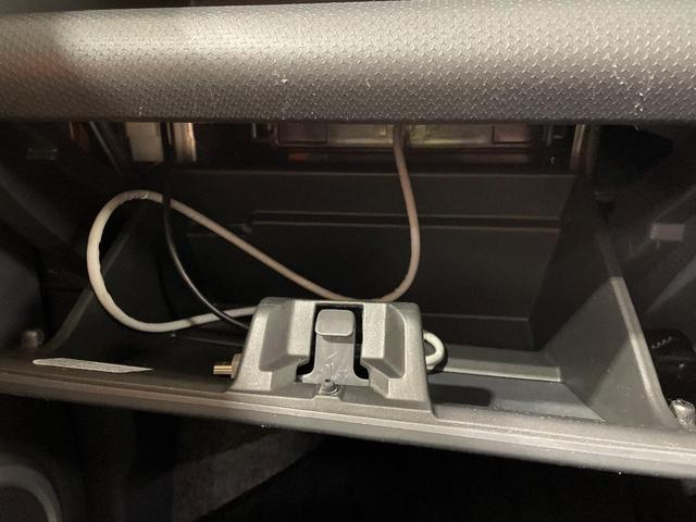 フレアクロスオーバー ＸＳ　ＳＤナビ　衝突被害軽減システム　禁煙車　シートヒーター　スマートキー　ＨＩＤヘッド　ビルトインＥＴＣ　純正１５インチアルミ　オートライト　オートエアコン　Ｂｌｕｅｔｏｏｔｈ　ＣＤ　ＤＶＤ再生　地デジ（35枚目）