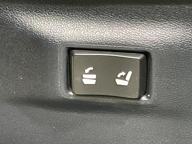 ＮＸ ＮＸ２００ｔ　バージョンＬ　メーカーナビ　バックカメラ　１００Ｖ電源　衝突被害軽減システム　レーダークルーズ　三眼ＬＥＤヘッドライト　禁煙車　電動リアゲート　レザーシート　前席シートエアコン　ドラレコ　コーナーセンサー（37枚目）