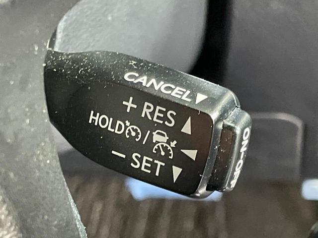 アルファード ２．５Ｓ　Ｃパッケージ　ＢＩＧ－Ｘ１１インチナビ　フリップダウンモニター　セーフティセンス　禁煙車　レーダークルーズコントロール　デジタルインナーミラー　バックカメラ　ＥＴＣ　ハンドルヒーター　前席シートベンチレーション（6枚目）