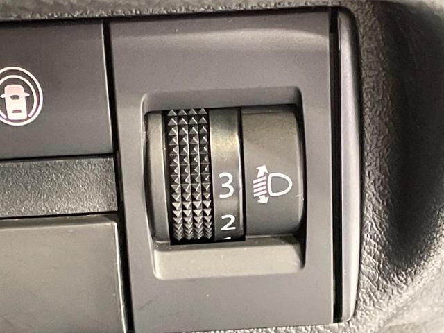 デイズ Ｘ　ディスプレイオーディオ　禁煙車　インテリジェントエマージェンシーブレーキ　アラウンドビューモニター　ＥＴＣ　ドライブレコーダー　アイドリングストップ　クリアランスソナー　純正１４インチアルミ（40枚目）