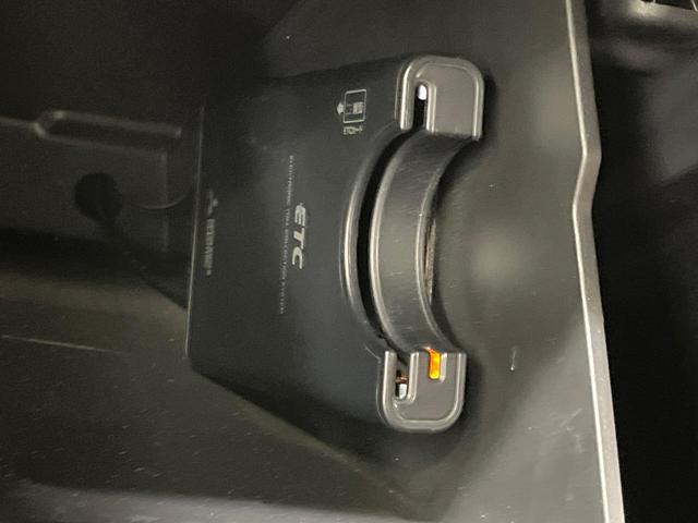 ソリオバンディット ハイブリッドＭＶ　全周囲カメラ　純正９型ナビ　衝突被害軽減システム　禁煙車　シートヒーター　ドラレコ　スマートキー　ＬＥＤヘッド　ＥＴＣ　　純正１５インチアルミ　車線逸脱警報　オートライト　オートエアコン（30枚目）