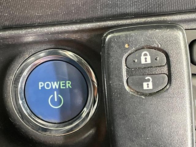 アクア クロスオーバー　ＳＤナビ　禁煙車　ＥＴＣ　スマートキー＆プッシュスタート　Ｂｌｕｅｔｏｏｔｈ接続可　オートライト　オートエアコン　オートハイビーム　フルセグ　ＬＥＤヘッドライト　純正１６インチアルミ（6枚目）