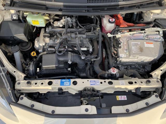 アクア クロスオーバー　ＳＤナビ　禁煙車　ＥＴＣ　スマートキー＆プッシュスタート　Ｂｌｕｅｔｏｏｔｈ接続可　オートライト　オートエアコン　オートハイビーム　フルセグ　ＬＥＤヘッドライト　純正１６インチアルミ（18枚目）