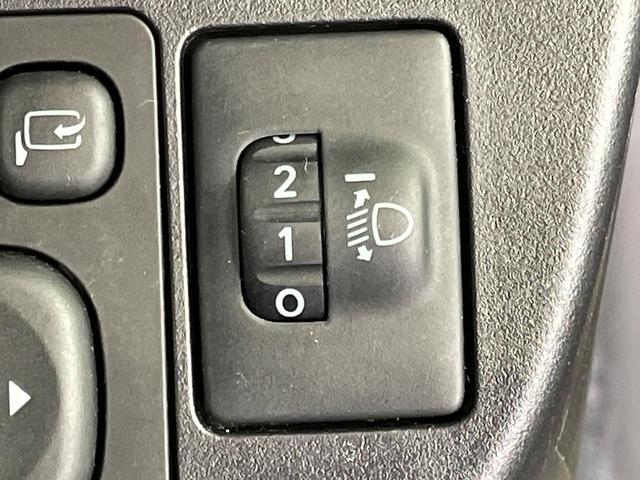 アクア クロスオーバー　ＳＤナビ　禁煙車　ＥＴＣ　スマートキー＆プッシュスタート　Ｂｌｕｅｔｏｏｔｈ接続可　オートライト　オートエアコン　オートハイビーム　フルセグ　ＬＥＤヘッドライト　純正１６インチアルミ（39枚目）