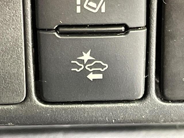 アクア クロスオーバー　ＳＤナビ　禁煙車　ＥＴＣ　スマートキー＆プッシュスタート　Ｂｌｕｅｔｏｏｔｈ接続可　オートライト　オートエアコン　オートハイビーム　フルセグ　ＬＥＤヘッドライト　純正１６インチアルミ（41枚目）