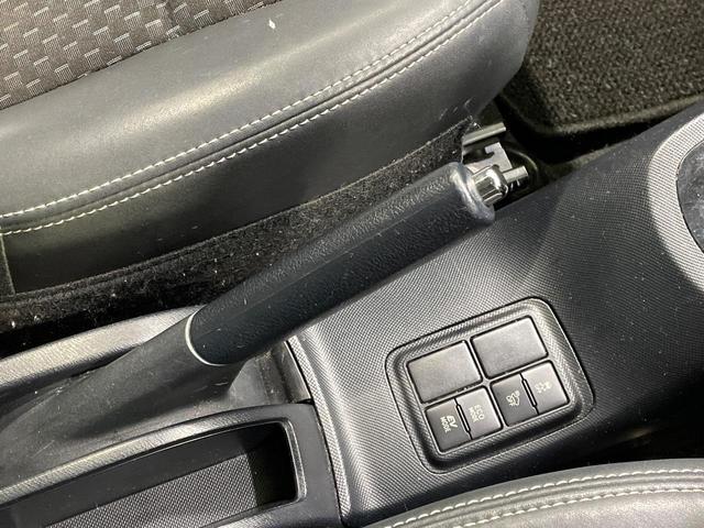 アクア クロスオーバー　ＳＤナビ　禁煙車　ＥＴＣ　スマートキー＆プッシュスタート　Ｂｌｕｅｔｏｏｔｈ接続可　オートライト　オートエアコン　オートハイビーム　フルセグ　ＬＥＤヘッドライト　純正１６インチアルミ（49枚目）