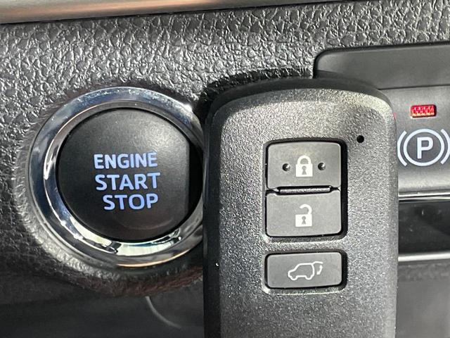 ハリアー プレミアム　メタル　アンド　レザーパッケージ　メーカー９ナビ　バックカメラ　衝突被害軽減システム　レーダークルーズ　禁煙車　電動リアゲート　レザーシート　前席シートエアコン　ドラレコ　コーナーセンサー　ビルトインＥＴＣ（26枚目）