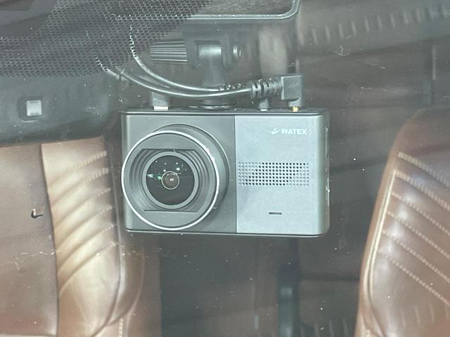 ハリアー プレミアム　メタル　アンド　レザーパッケージ　メーカー９ナビ　バックカメラ　衝突被害軽減システム　レーダークルーズ　禁煙車　電動リアゲート　レザーシート　前席シートエアコン　ドラレコ　コーナーセンサー　ビルトインＥＴＣ（36枚目）