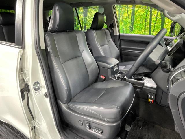 ランドクルーザープラド ＴＸ　Ｌパッケージ　マットブラックエディション　４ＷＤ　ムーンルーフ　メーカー純正ナビ　禁煙車　パノラミックビューモニター　セーフティセンス　ブラインドスポットモニター　レーダークルーズコントロール　シートベンチレーション　ＬＥＤヘッドライト（8枚目）