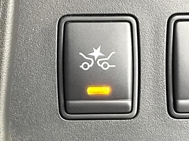 セレナ ハイウェイスター　Ｖセレ＋セーフティ　ＳＨＶ　Ａセフ　後席モニター　全周囲カメラ　純正ＳＤナビ　両側電動スライド　衝突被害軽減システム　ＬＥＤヘッド　純正革巻きハンドル　車線逸脱警報　ドラレコ　スマートキー　ビルトインＥＴＣ　禁煙車（41枚目）