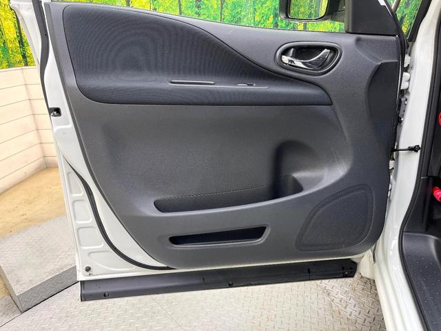 セレナ ハイウェイスター　Ｖセレ＋セーフティ　ＳＨＶ　Ａセフ　後席モニター　全周囲カメラ　純正ＳＤナビ　両側電動スライド　衝突被害軽減システム　ＬＥＤヘッド　純正革巻きハンドル　車線逸脱警報　ドラレコ　スマートキー　ビルトインＥＴＣ　禁煙車（64枚目）