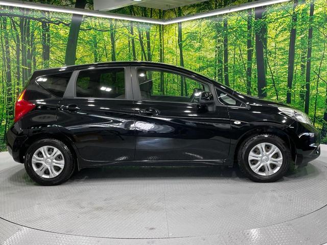 ノート Ｘ　ＤＩＧ－Ｓ　純正ＳＤナビ　バックカメラ　禁煙車　スマートキー　ＥＴＣ　Ｂｌｕｅｔｏｏｔｈ　地デジ　電動格納ミラー　アイドリングストップ　プライバシーガラス　衝突安全ボディ（46枚目）