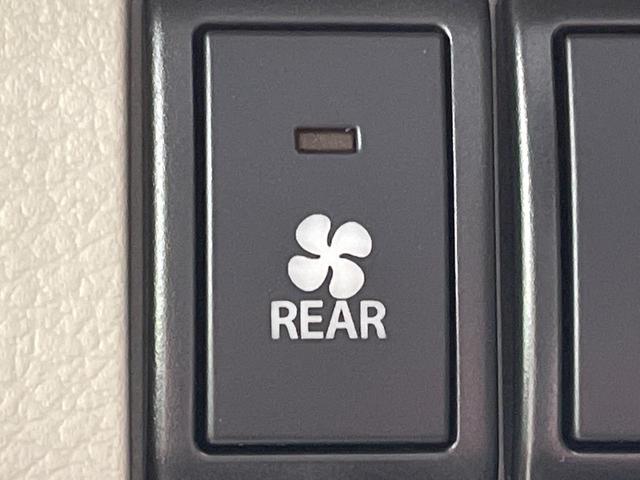 エブリイワゴン ＰＺターボスペシャル　届出済未使用車　両側電動ドア　電動サイドステップ　セーフティーサポート　シートヒーター　コーナーセンサー　スマートキー　ＬＥＤヘッド　純正１４インチアルミ　オートハイビーム　車線逸脱警報（34枚目）