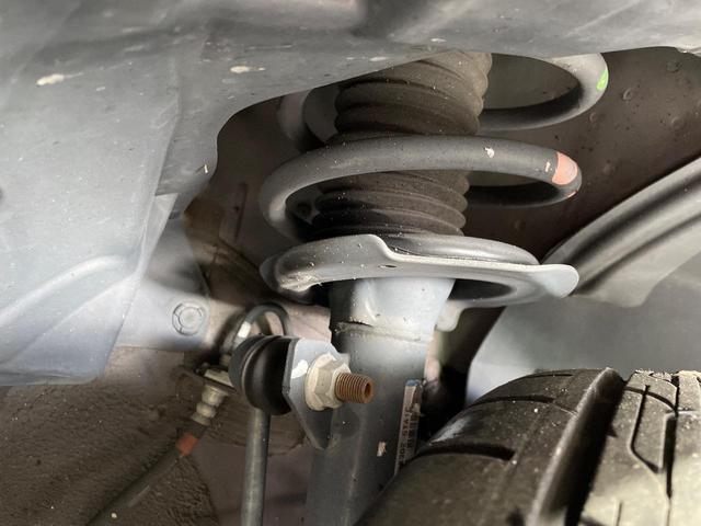 セレナ ハイウェイスターＧ　両側電動ドア　純正ＳＤナビ　後席モニター　全周囲カメラ　衝突被害軽減システム　レーダークルーズ　禁煙車　ハーフレザーシート　コーナーセンサー　ＬＥＤヘッド　ビルトインＥＴＣ　純正アルミホイール（65枚目）