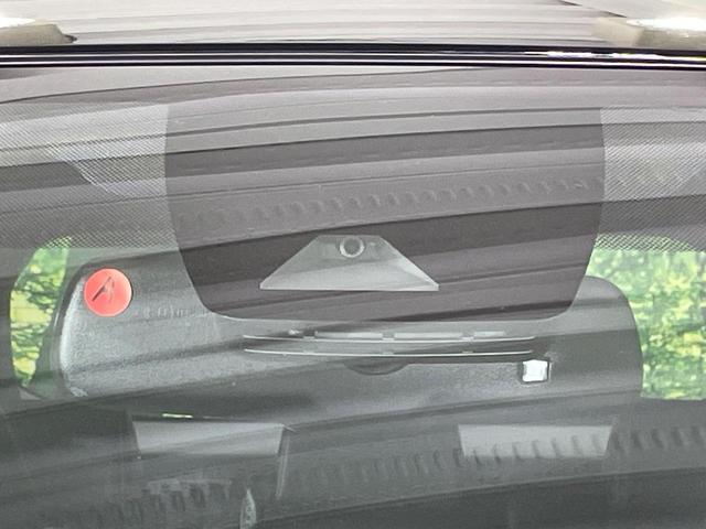 ＲＡＶ４ ハイブリッドＧ　純正１０．５型ＤＡ　サンルーフ　全周囲カメラ　シートベンチレーション　１００Ｖ電源　衝突被害軽減システム　レーダークルーズ　禁煙車　電動リアゲート　前席シートエアコン　パワーシート　ドラレコ（6枚目）