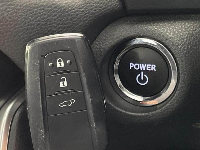ＲＡＶ４ ハイブリッドＧ　純正１０．５型ＤＡ　サンルーフ　全周囲カメラ　シートベンチレーション　１００Ｖ電源　衝突被害軽減システム　レーダークルーズ　禁煙車　電動リアゲート　前席シートエアコン　パワーシート　ドラレコ（27枚目）