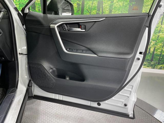ＲＡＶ４ ハイブリッドＧ　純正１０．５型ＤＡ　サンルーフ　全周囲カメラ　シートベンチレーション　１００Ｖ電源　衝突被害軽減システム　レーダークルーズ　禁煙車　電動リアゲート　前席シートエアコン　パワーシート　ドラレコ（48枚目）