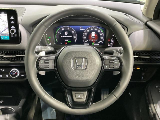 ＺＲ－Ｖ ｅ：ＨＥＶ　Ｚ　全周囲カメラ　ＢＯＳＥサウンド　９型ディスプレイオーディオ　衝突被害軽減システム　レーダークルーズ　禁煙車　電動リアゲート　シートヒーター　コーナーセンサー　ステアリングヒーター　ＥＴＣ２．０（11枚目）