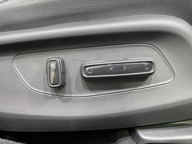 ＺＲ－Ｖ ｅ：ＨＥＶ　Ｚ　全周囲カメラ　ＢＯＳＥサウンド　９型ディスプレイオーディオ　衝突被害軽減システム　レーダークルーズ　禁煙車　電動リアゲート　シートヒーター　コーナーセンサー　ステアリングヒーター　ＥＴＣ２．０（37枚目）