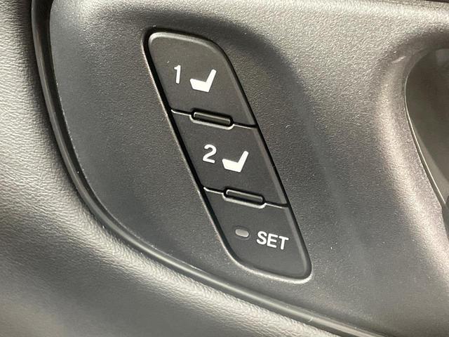 ＺＲ－Ｖ ｅ：ＨＥＶ　Ｚ　全周囲カメラ　ＢＯＳＥサウンド　９型ディスプレイオーディオ　衝突被害軽減システム　レーダークルーズ　禁煙車　電動リアゲート　シートヒーター　コーナーセンサー　ステアリングヒーター　ＥＴＣ２．０（38枚目）