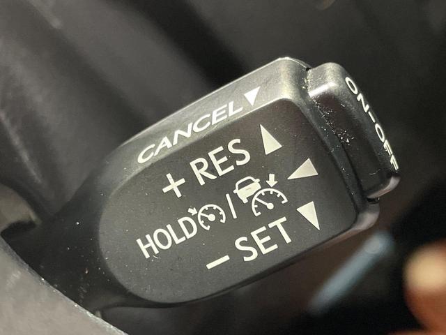 アルファード ２．５Ｓ　Ｃパッケージ　４ＷＤ　両側電動ドア　ＢＩＧ－Ｘ１１インチナビ　後席モニター　バックカメラ　シートベンチレーション　１００Ｖ電源　衝突被害軽減システム　レーダークルーズ　禁煙車　電動リアゲート　ＬＥＤヘッド（30枚目）