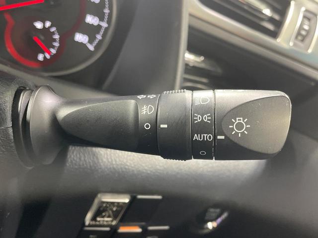 アルファード ２．５Ｓ　Ｃパッケージ　４ＷＤ　両側電動ドア　ＢＩＧ－Ｘ１１インチナビ　後席モニター　バックカメラ　シートベンチレーション　１００Ｖ電源　衝突被害軽減システム　レーダークルーズ　禁煙車　電動リアゲート　ＬＥＤヘッド（59枚目）