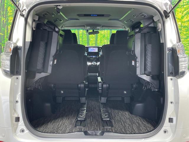ヴェルファイア ２．５Ｚ　純正９型ナビ　禁煙車　両側パワースライドドア　バックカメラ　ビルトインＥＴＣ　ドライブレコーダー　電動パーキングブレーキ　ブレーキホールド　スマートキー＆プッシュスタート　ＬＥＤ　純正１８インチアルミ（11枚目）