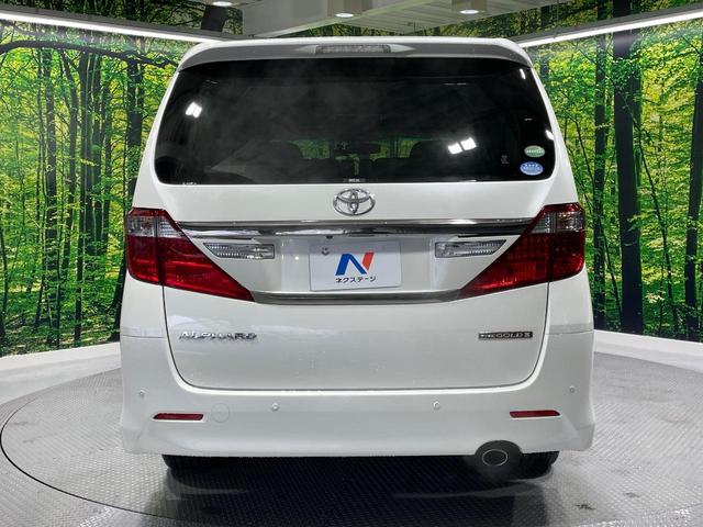 アルファード ２４０Ｓ　タイプゴールドＩＩ　ツインムーンルーフ　禁煙車　ＢＩＧ－Ｘ１０インチナビ　フリップダウンモニター　両側パワースライドドア　クルーズコントロール　パワーバックドア　バックカメラ　ビルトインＥＴＣ　ＨＩＤヘッドライト（16枚目）