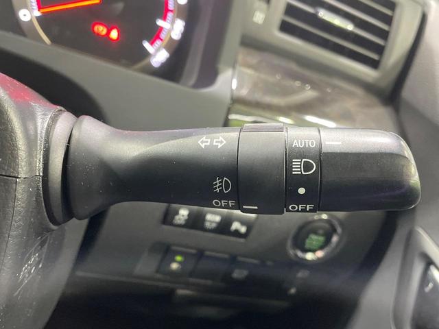 アルファード ２４０Ｓ　タイプゴールドＩＩ　ツインムーンルーフ　禁煙車　ＢＩＧ－Ｘ１０インチナビ　フリップダウンモニター　両側パワースライドドア　クルーズコントロール　パワーバックドア　バックカメラ　ビルトインＥＴＣ　ＨＩＤヘッドライト（41枚目）