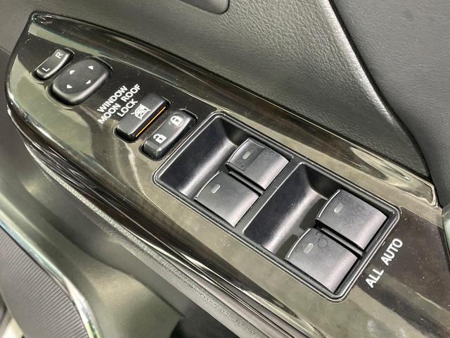 アルファード ２４０Ｓ　タイプゴールドＩＩ　ツインムーンルーフ　禁煙車　ＢＩＧ－Ｘ１０インチナビ　フリップダウンモニター　両側パワースライドドア　クルーズコントロール　パワーバックドア　バックカメラ　ビルトインＥＴＣ　ＨＩＤヘッドライト（53枚目）