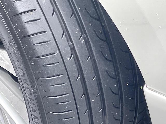 アルファード ２４０Ｓ　タイプゴールドＩＩ　ツインムーンルーフ　禁煙車　ＢＩＧ－Ｘ１０インチナビ　フリップダウンモニター　両側パワースライドドア　クルーズコントロール　パワーバックドア　バックカメラ　ビルトインＥＴＣ　ＨＩＤヘッドライト（54枚目）