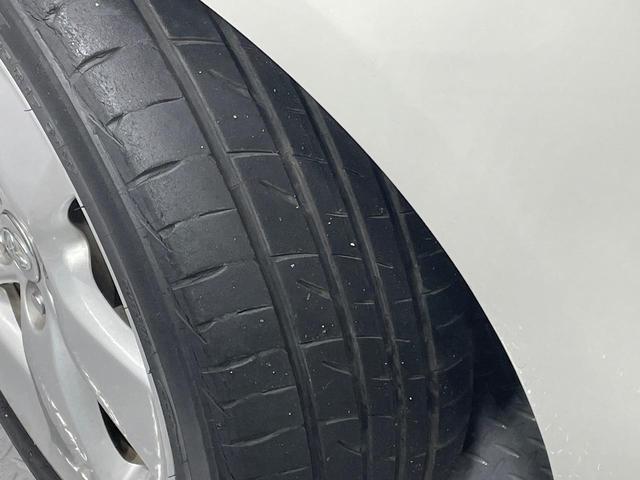 プリウス Ｓツーリングセレクション　ＢＩＧ－Ｘ９インチナビ　禁煙車　バックカメラ　ＥＴＣ　ドライブレコーダー　スマートキー＆プッシュスタート　オートライト　オートエアコン　ＬＥＤヘッドライト　純正１７インチアルミ（43枚目）